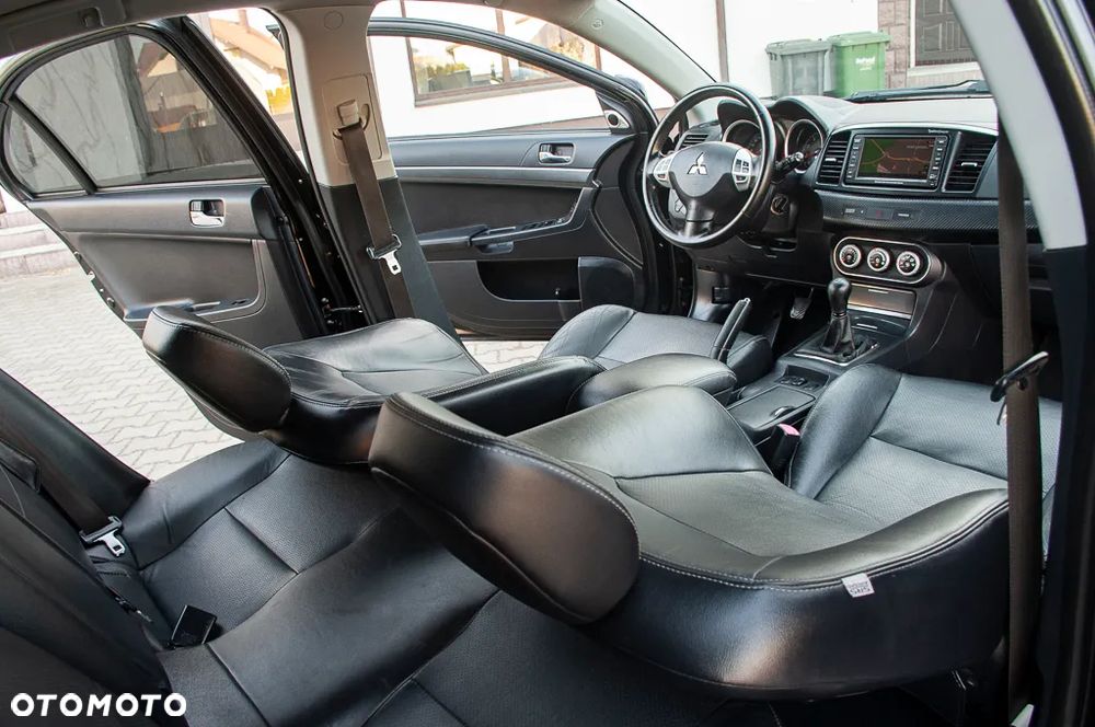 Mitsubishi Lancer 1.8 Instyle NAVI - 23