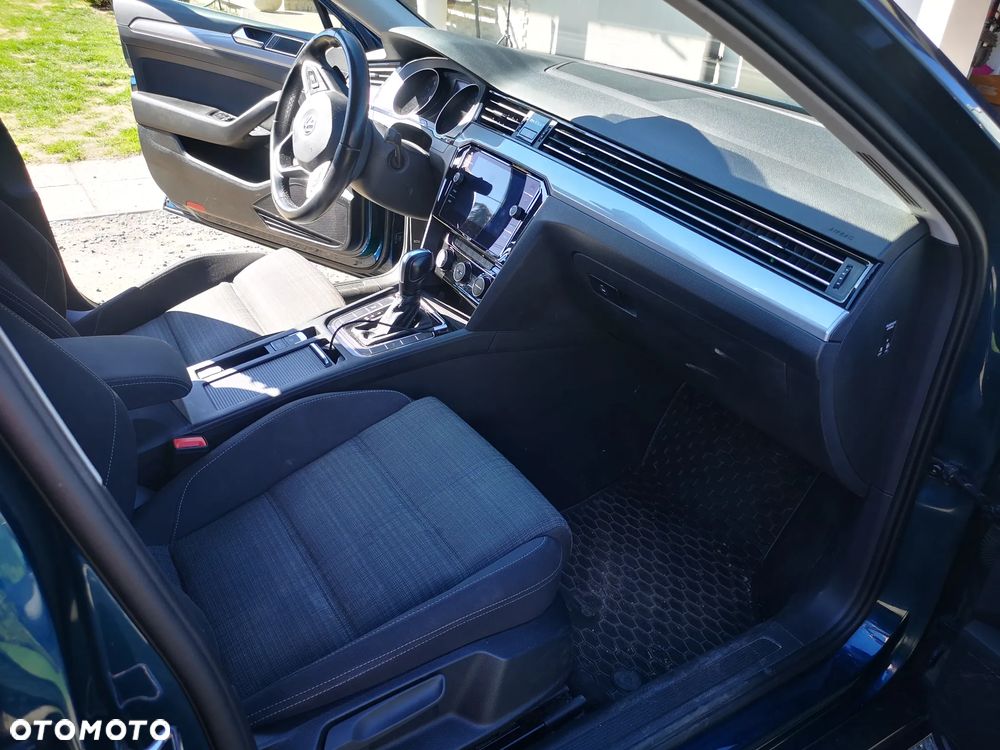 Volkswagen Passat 1.5 TSI EVO Business DSG - 11