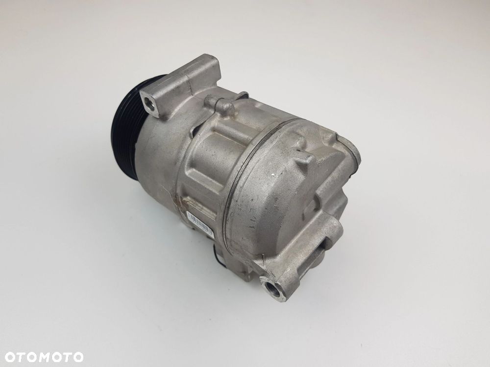 Kompresor Sprężarka klimatyzacji Audi A6 Q7 780020130477 - 5