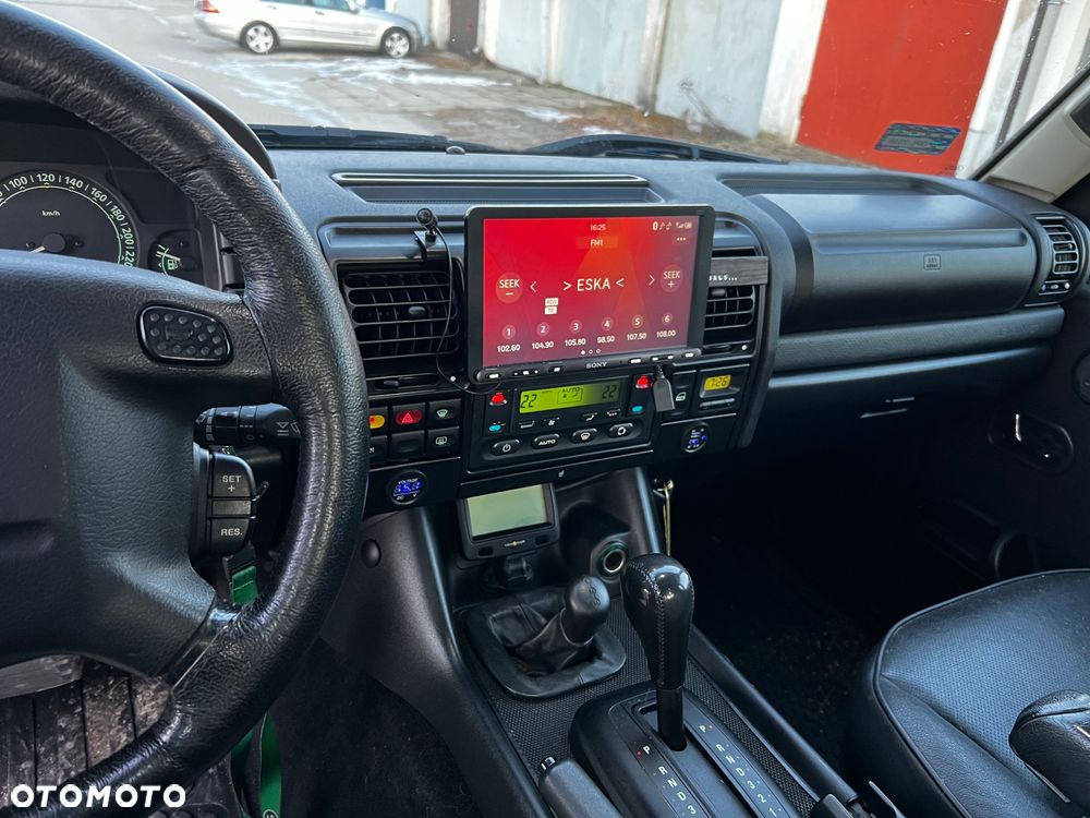 Land Rover Discovery - 19