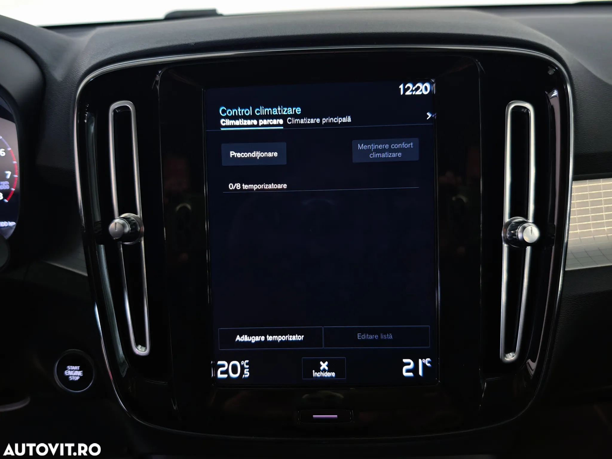 Volvo XC 40 T3 Geartronic Momentum Pro - 24