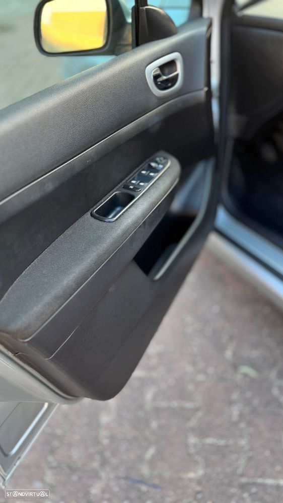 Peugeot 307 SW 1.6 HDi FAP SE Navteq - 4