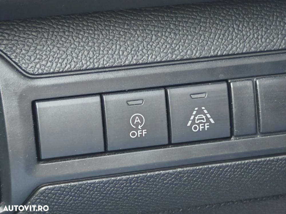 Peugeot 308 1.2 L PureTech Turbo S&S Active Aut. - 24