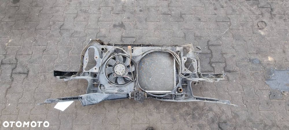 PAS PRZEDNI CHŁODNICE VOLKSWAGEN PASSAT B5 LIFT - 5