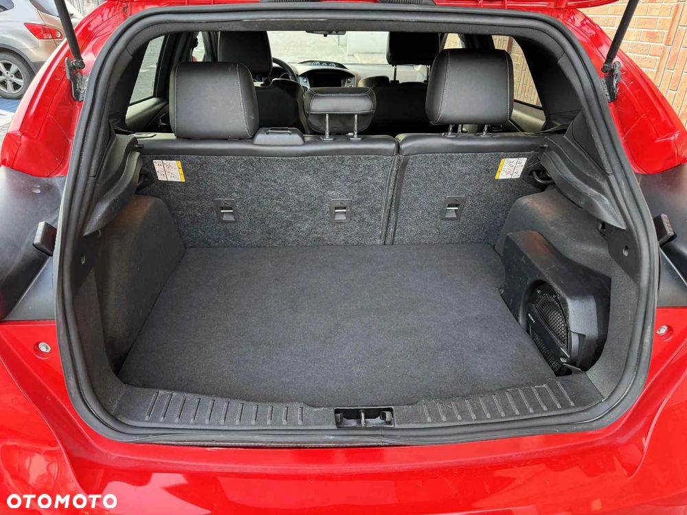 Ford Focus 2.0 EcoBoost ST - 10