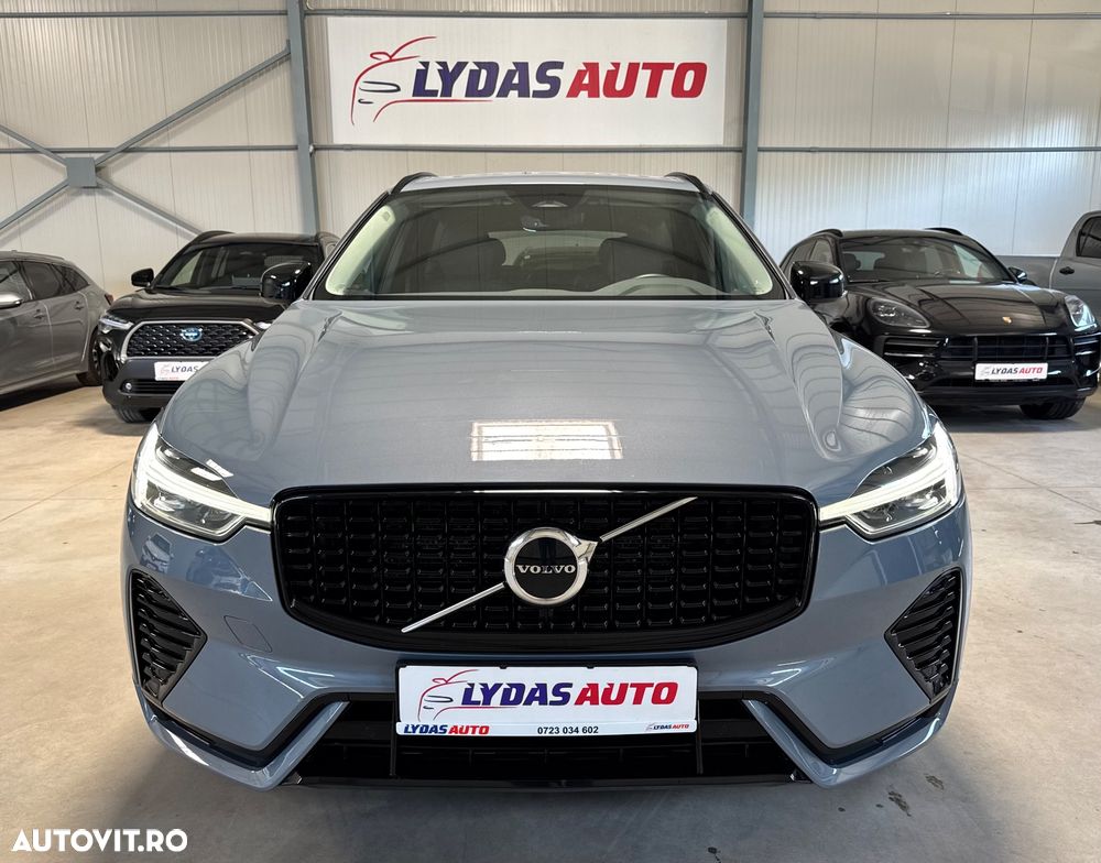 Volvo XC 60 B5 AT AWD MHEV Ultra Black Edition - 7