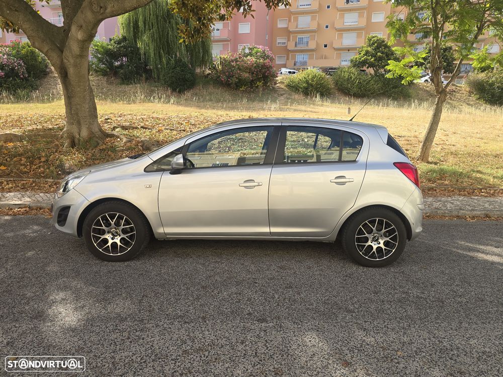 Opel Corsa 1.3 CDTI Enjoy EcoFLEX - 3