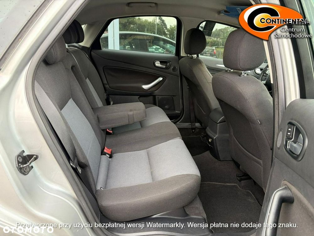 Ford Mondeo - 11