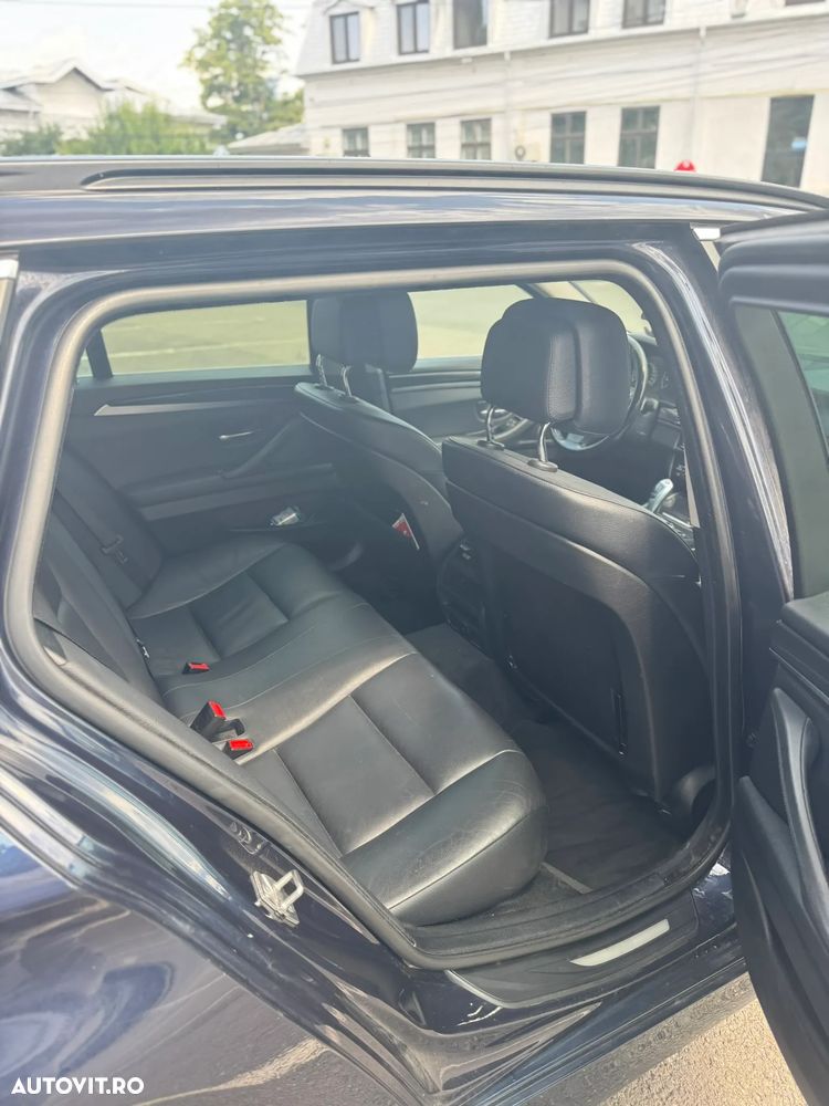 BMW Seria 5 525d Aut. - 9