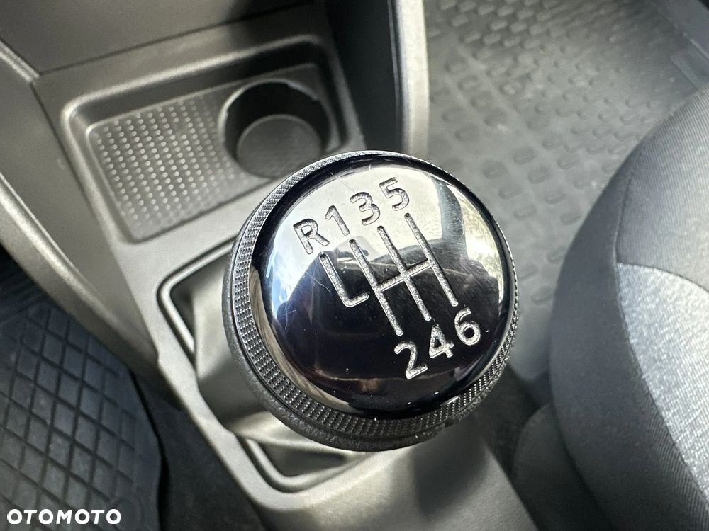 Dacia Duster 1.0 TCe Essential - 22