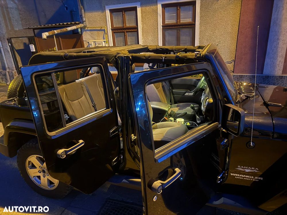 Jeep Wrangler - 5
