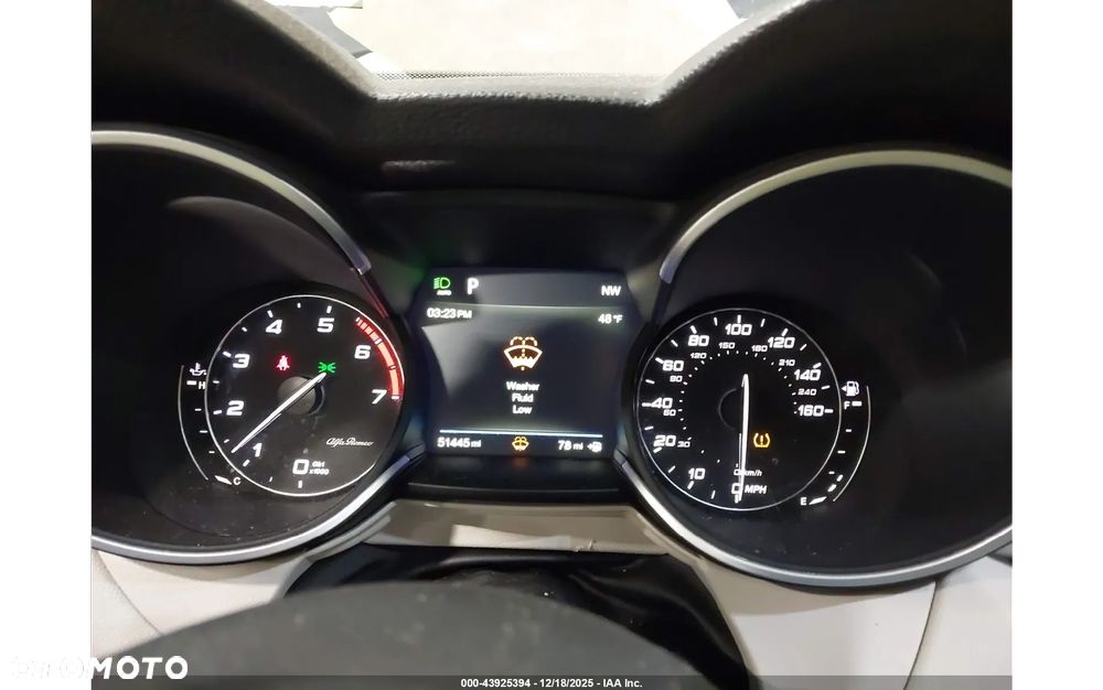 Alfa Romeo Stelvio - 11