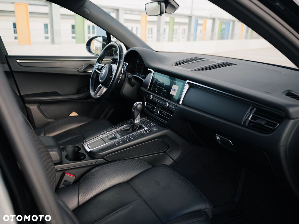 Porsche Macan - 21