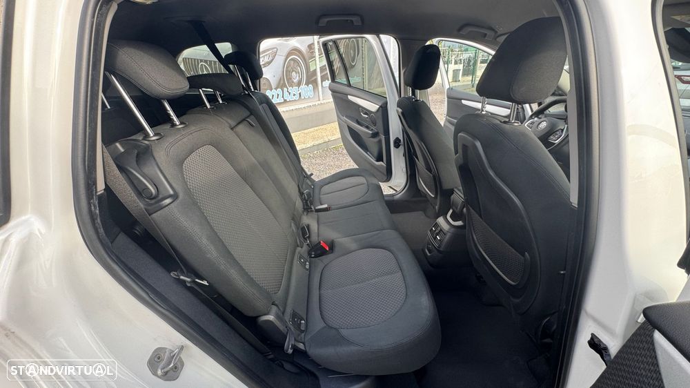 BMW 216 Gran Tourer d 7L Line Sport Auto - 24