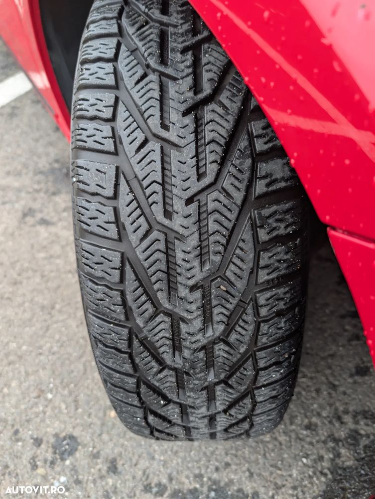 Volkswagen Passat Variant 2.0 TDI DSG Individual Chrom - 8