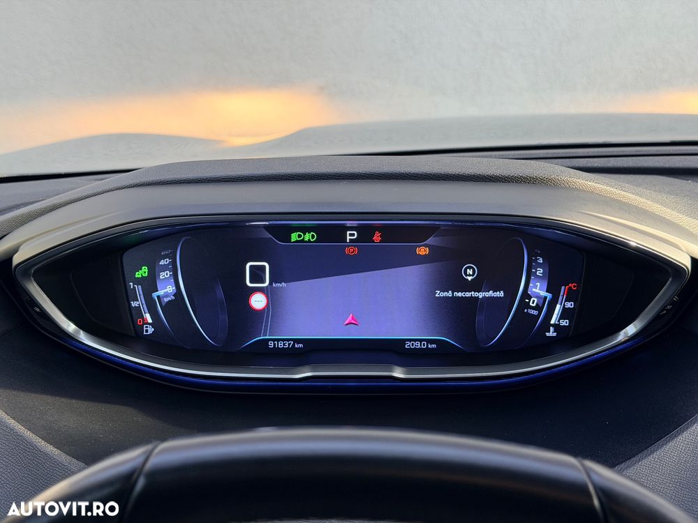 Peugeot 3008 PureTech 130 Stop & Start EAT6 Allure - 31