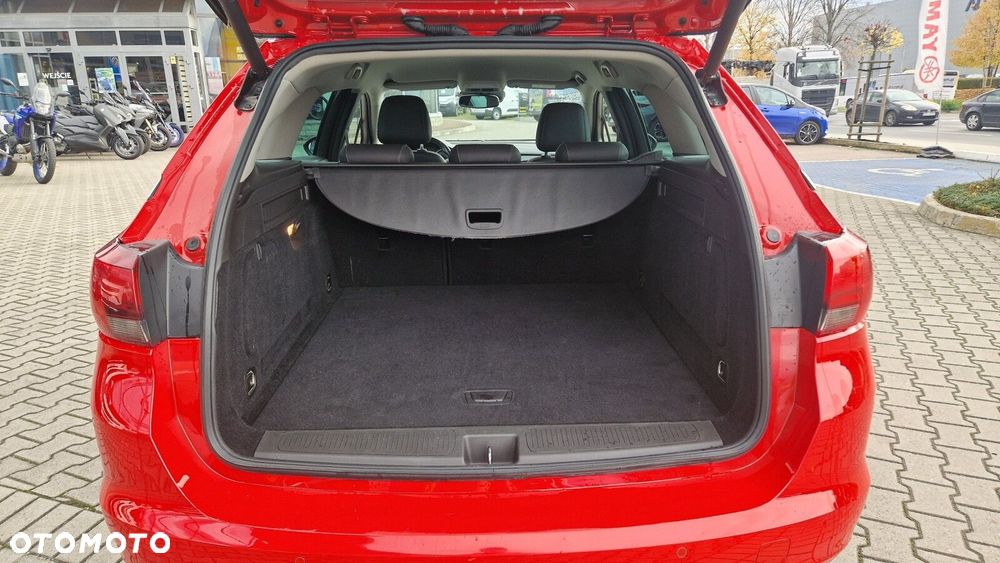 Opel Astra V 1.4 T Elite S&S - 15