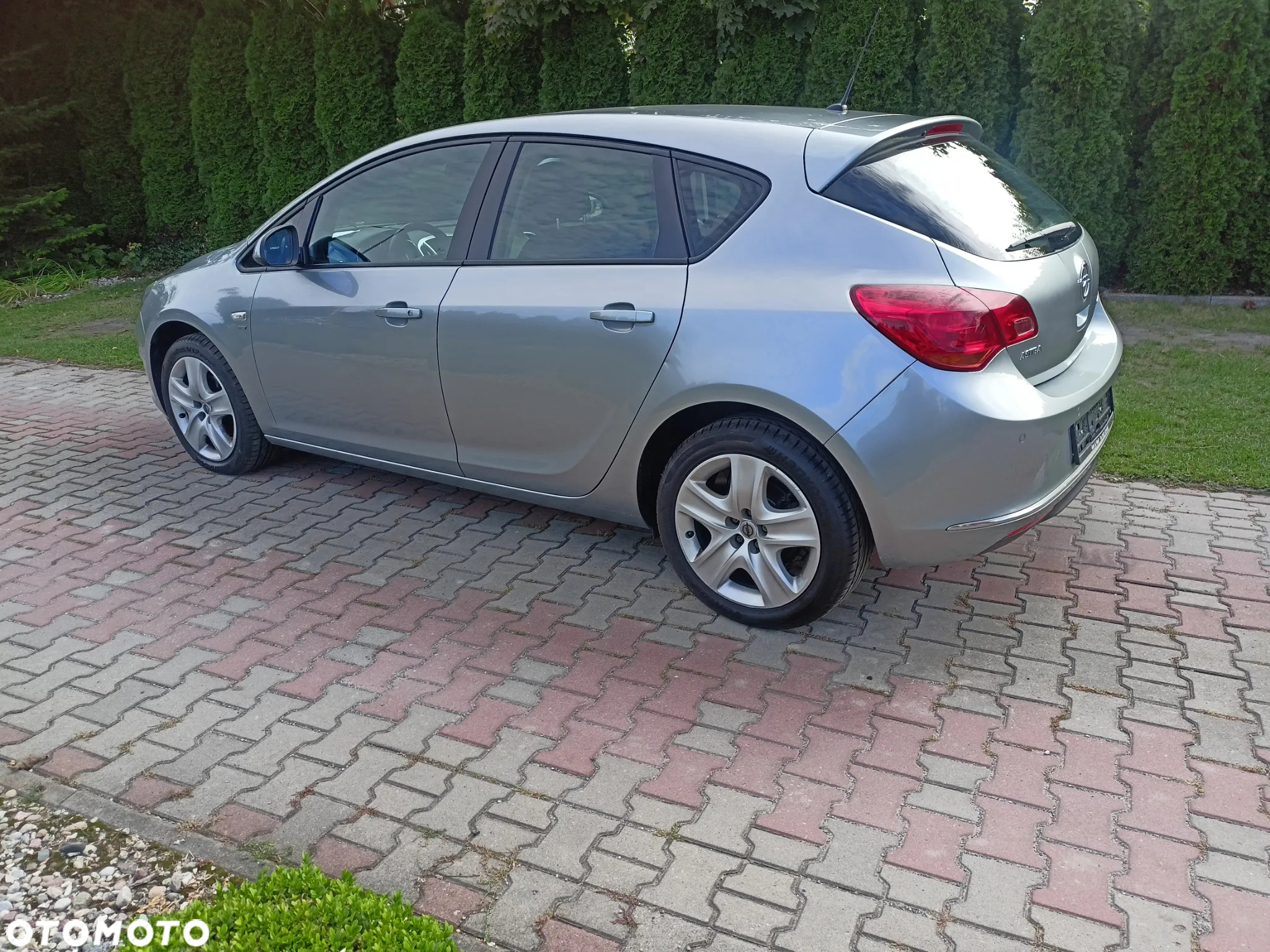 Opel Astra 1.6 ECOFLEX Start/Stop Selection - 2