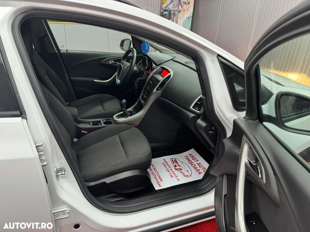 Opel Astra - 12