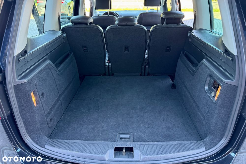 Volkswagen Sharan 2.0 TDI Highline DSG - 23