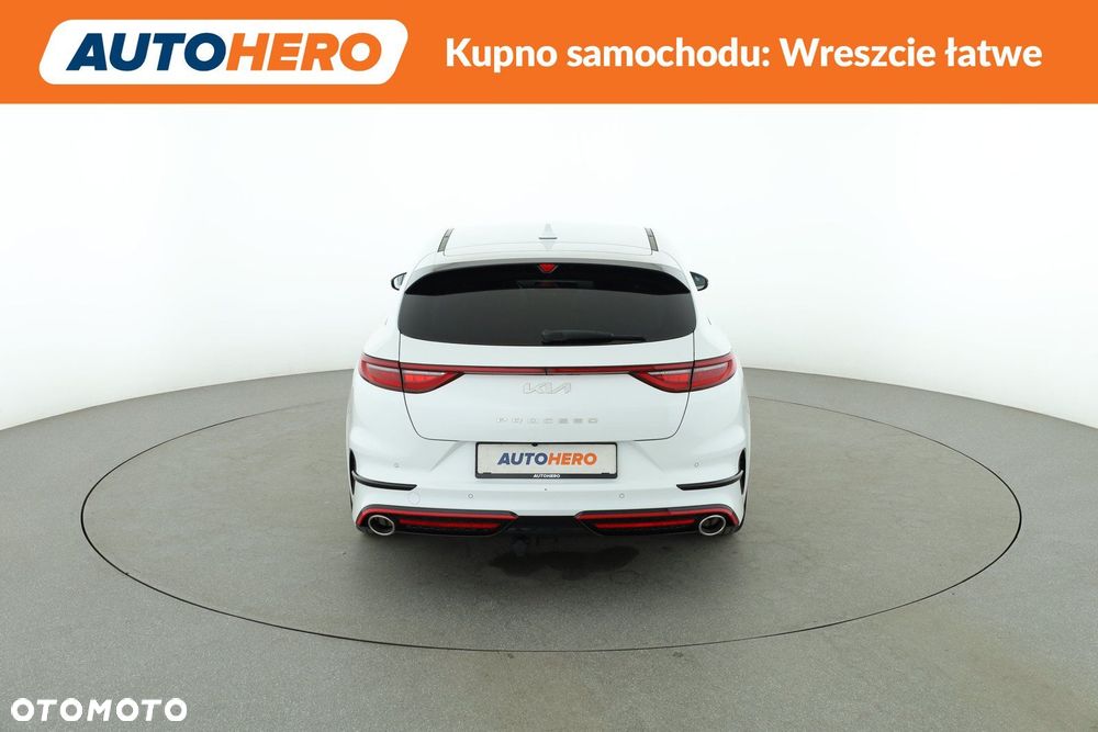 Kia ProCeed - 5