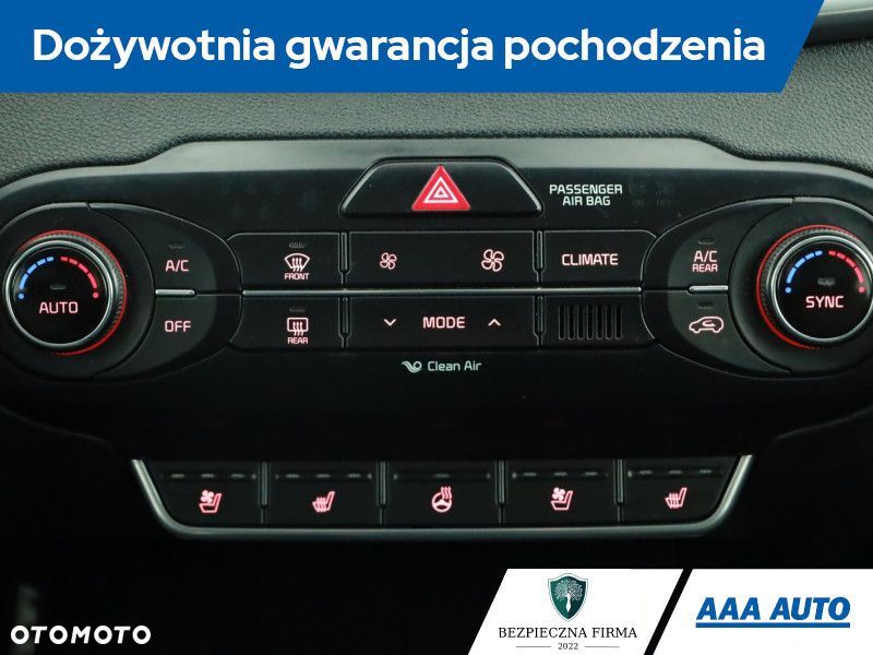 Kia Sorento - 12