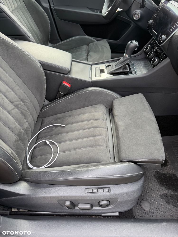 Skoda Superb 2.0 TDI SCR Style DSG - 10
