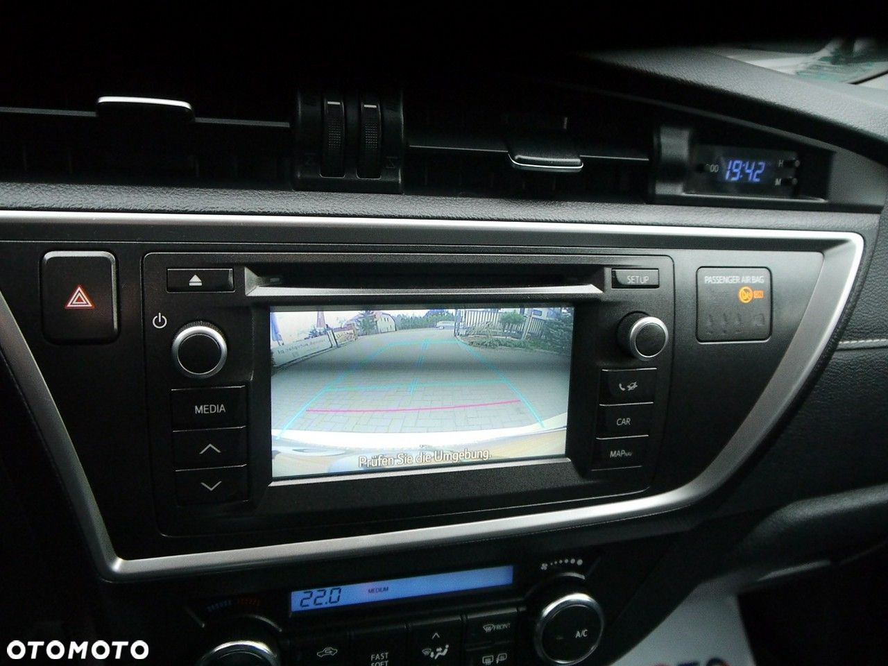 Toyota Auris 2.0 D-4D Touring Sports Comfort - 28