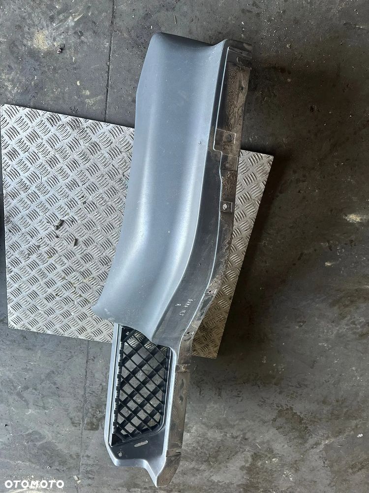 STOPIEŃ STOPNICA GÓRNA PRAWA LEWA RENAULT GAMA D 5010353501 5010353498 - 5