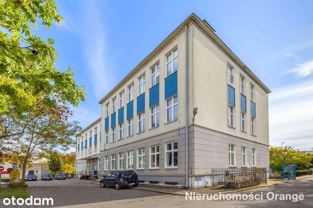 Budynek biurowy w centrum Łęczycy - Pełny obrazek: 3/8