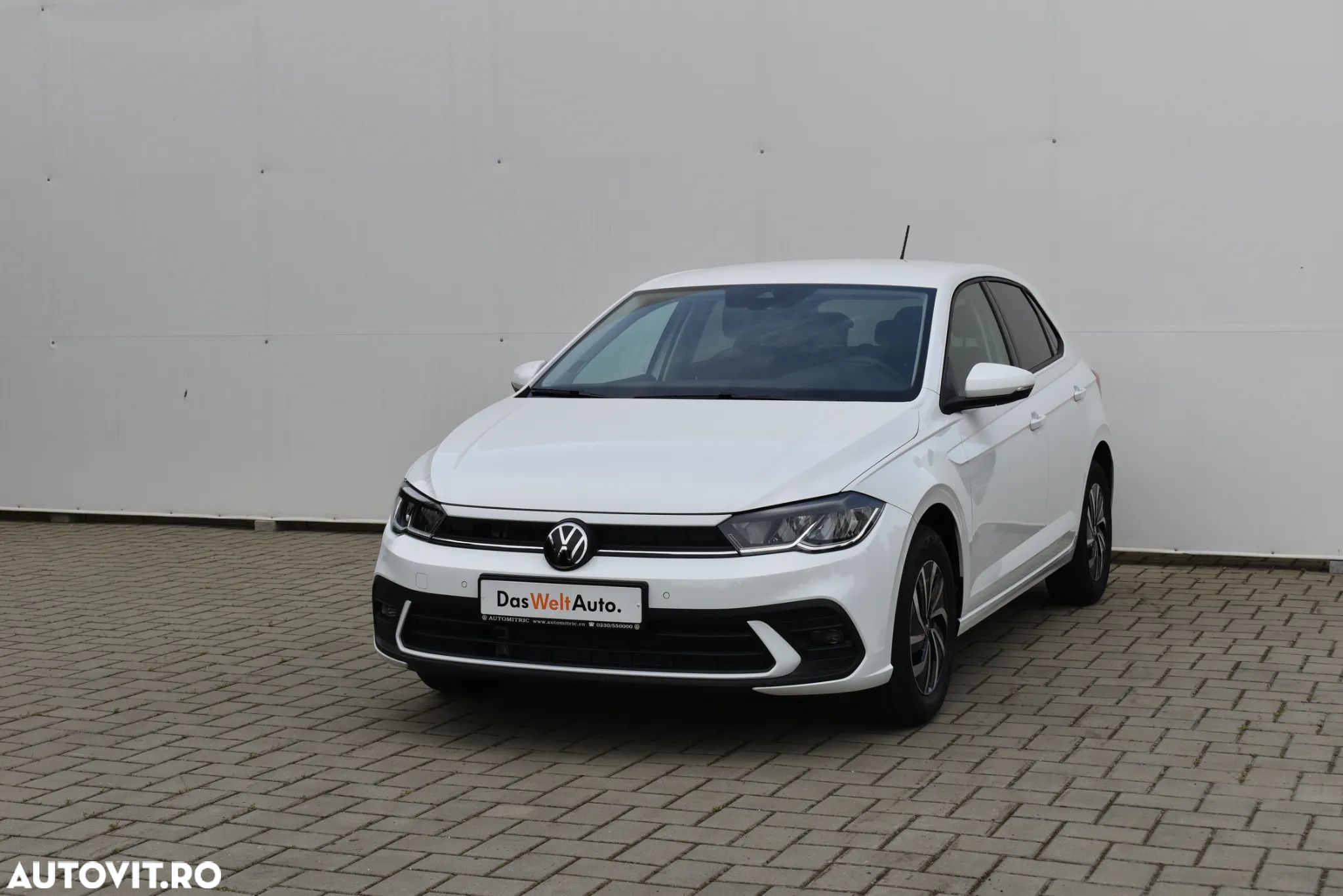 Volkswagen Polo 1.0 TSI DSG Life - 1