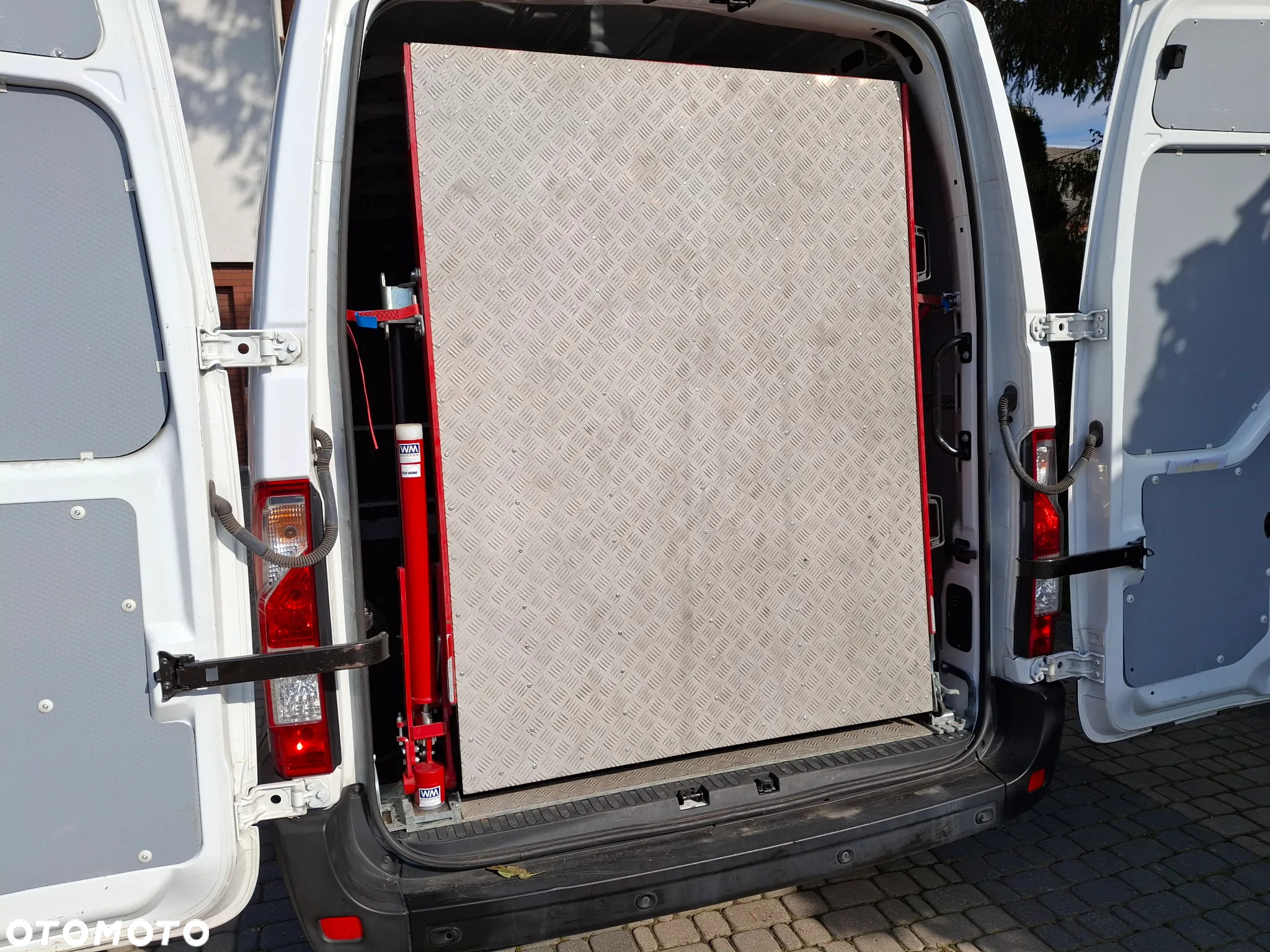 Opel Movano - 28