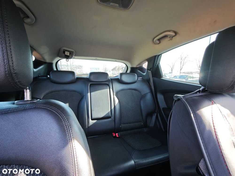 Hyundai ix35 2.0 CRDi Premium - 22