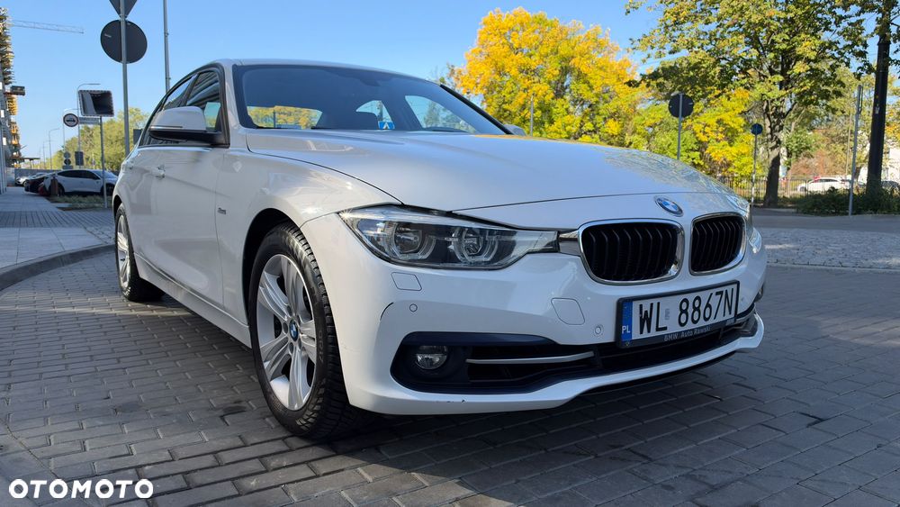 BMW Seria 3 318i Sport Line - 7