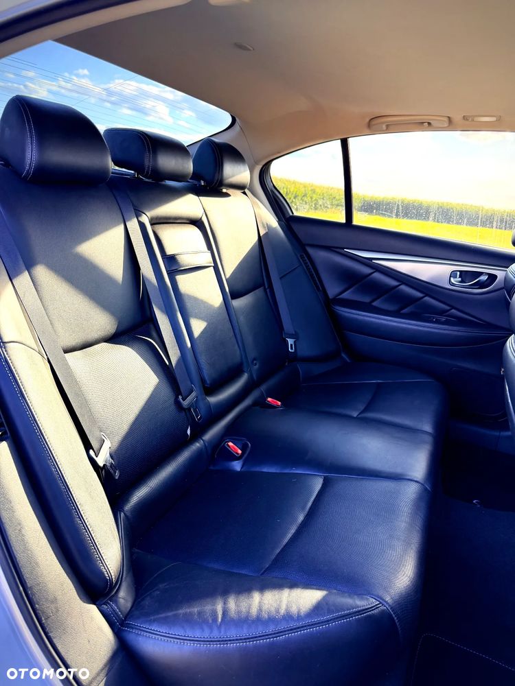 Infiniti Q50 Q50S Hybrid - 15