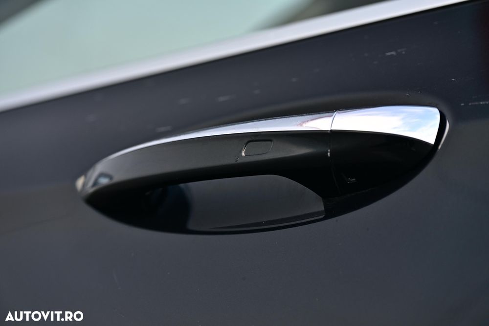 Mercedes-Benz E 220 d T-Modell 4MATIC Aut - 11