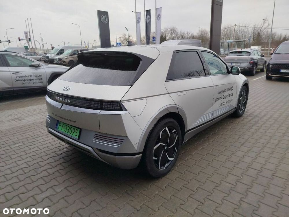 Hyundai IONIQ 5 - 7