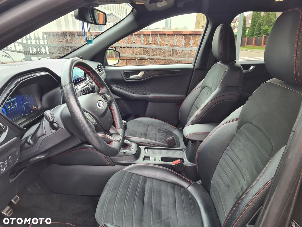 Ford Kuga 1.5 EcoBoost TITANIUM X - 14