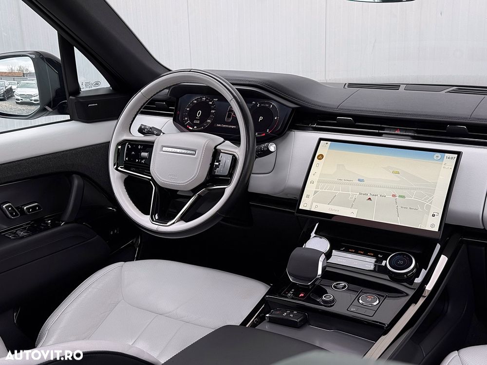 Land Rover Range Rover Sport 3.0 I6 D250 MHEV Dynamic SE - 17