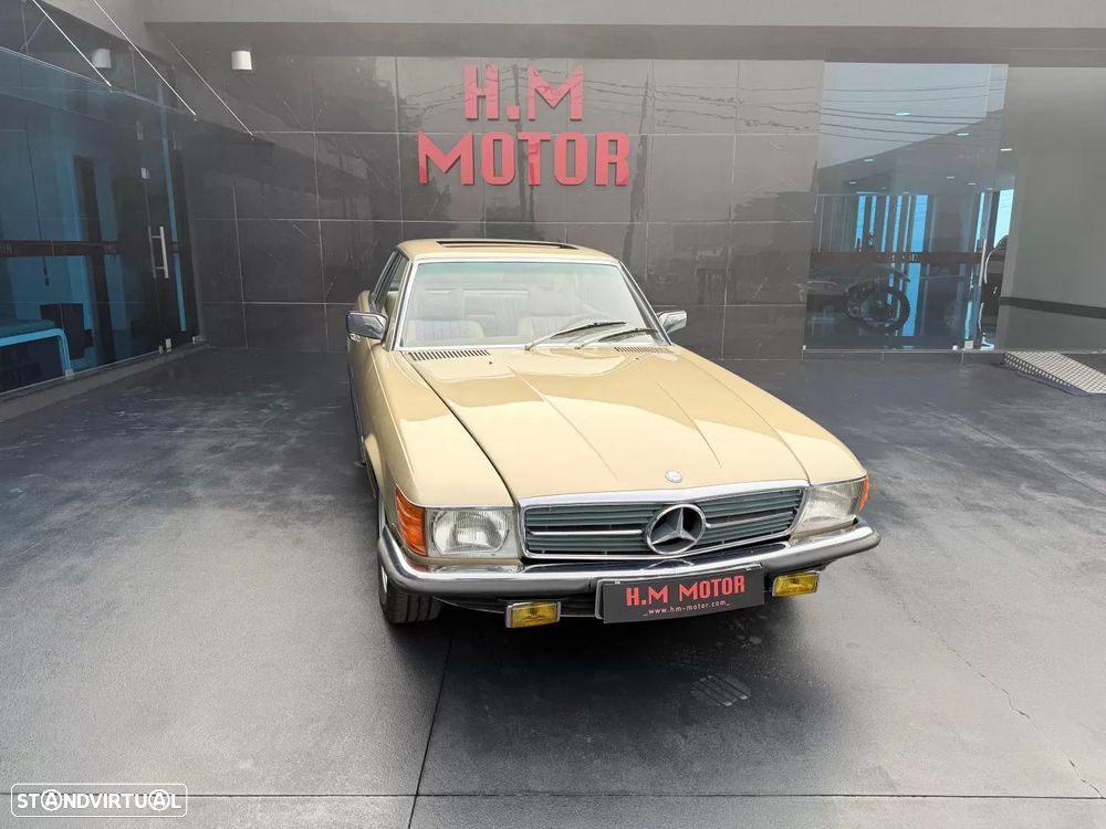 Mercedes-Benz R107 (1971-1989) - 1
