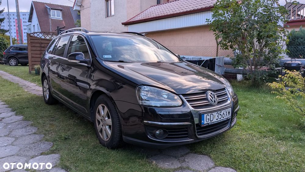 Volkswagen Golf 2.0 TDI Highline - 1
