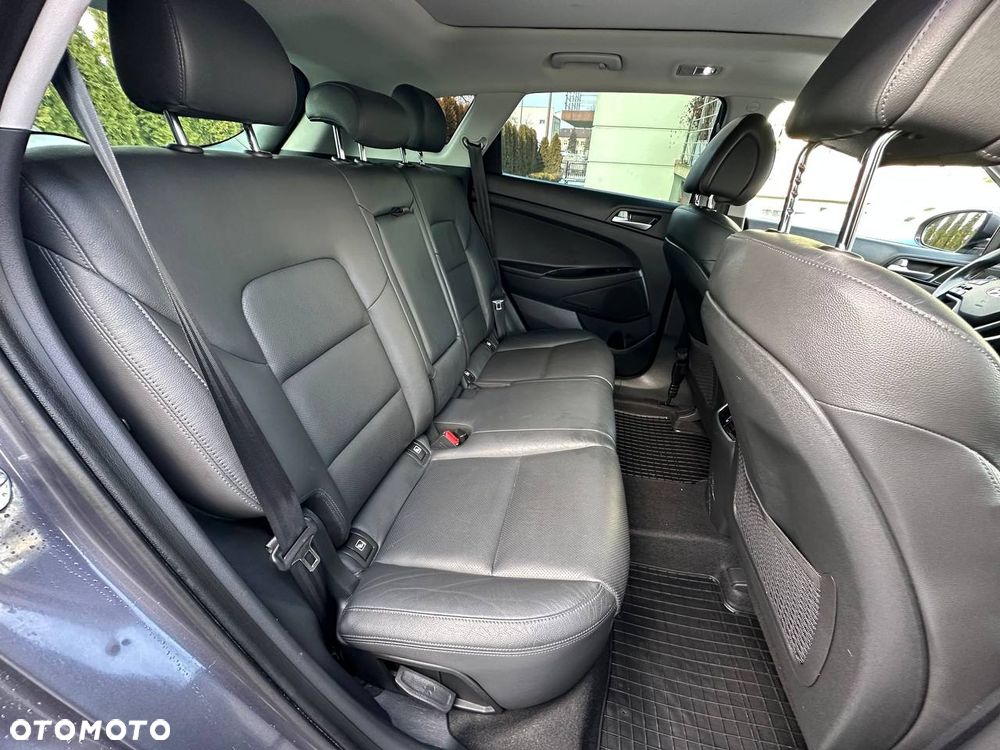 Hyundai Tucson 2.0 CRDI 4WD Automatik Premium - 21