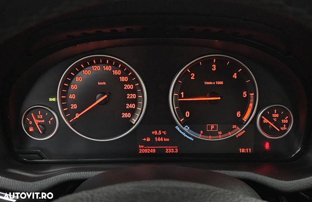 BMW X3 xDrive20d AT Advantage - 12