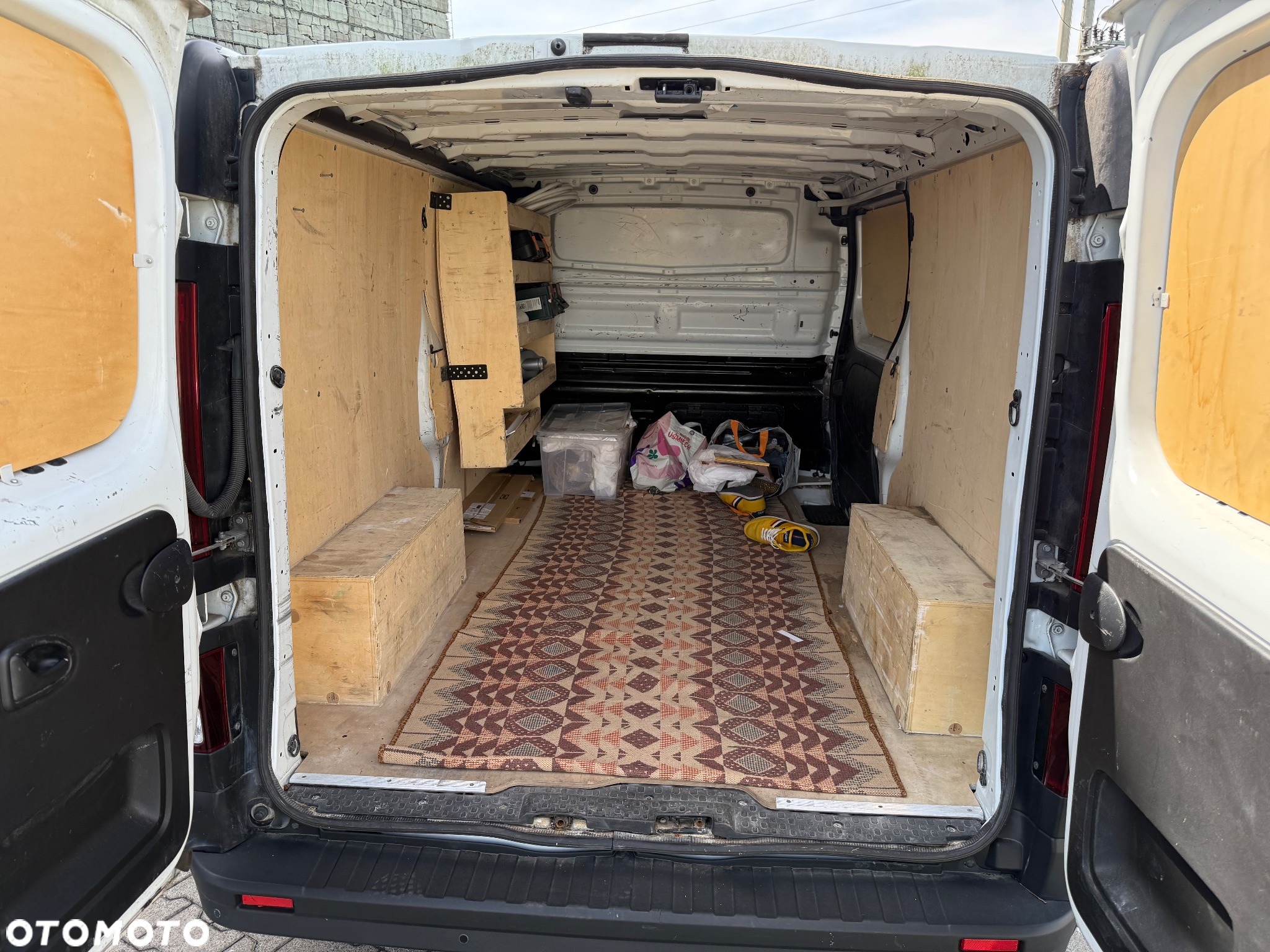 Renault Trafic - 8
