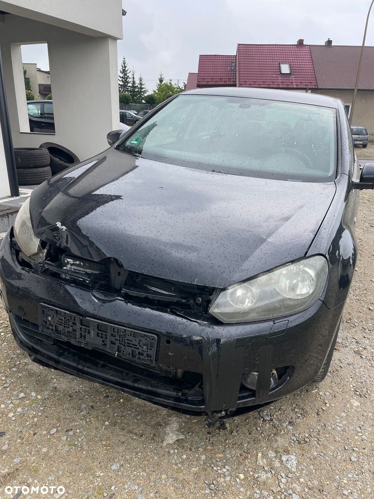 Volkswagen Golf 1.2 TSI MATCH - 1