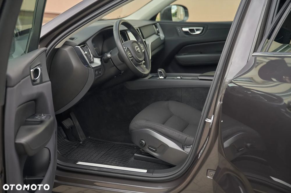 Volvo XC 60 - 21