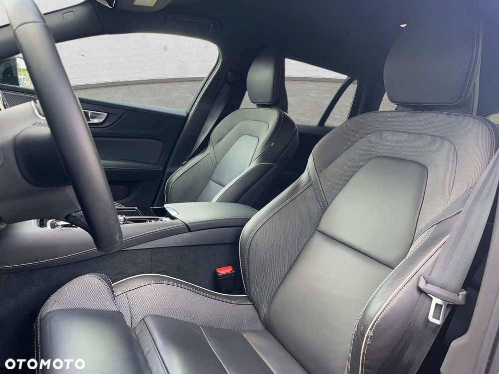 Volvo V60 - 11