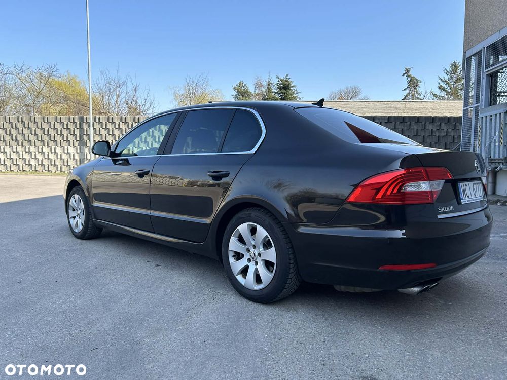 Skoda Superb 2.0 TDI Ambition - 5