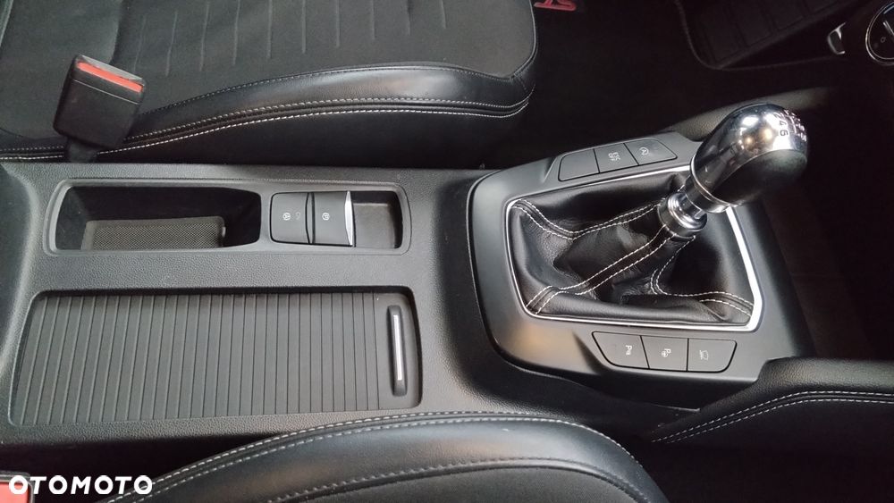 Ford Focus 2.0 EcoBlue ST-2 - 14