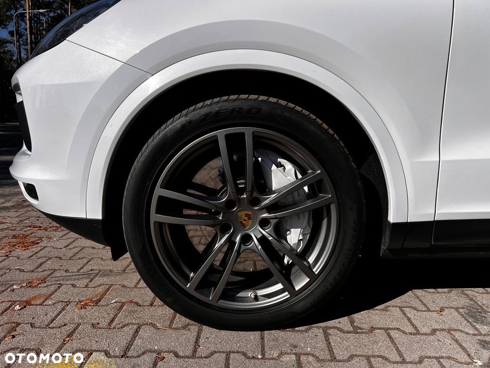 Porsche Cayenne S - 12
